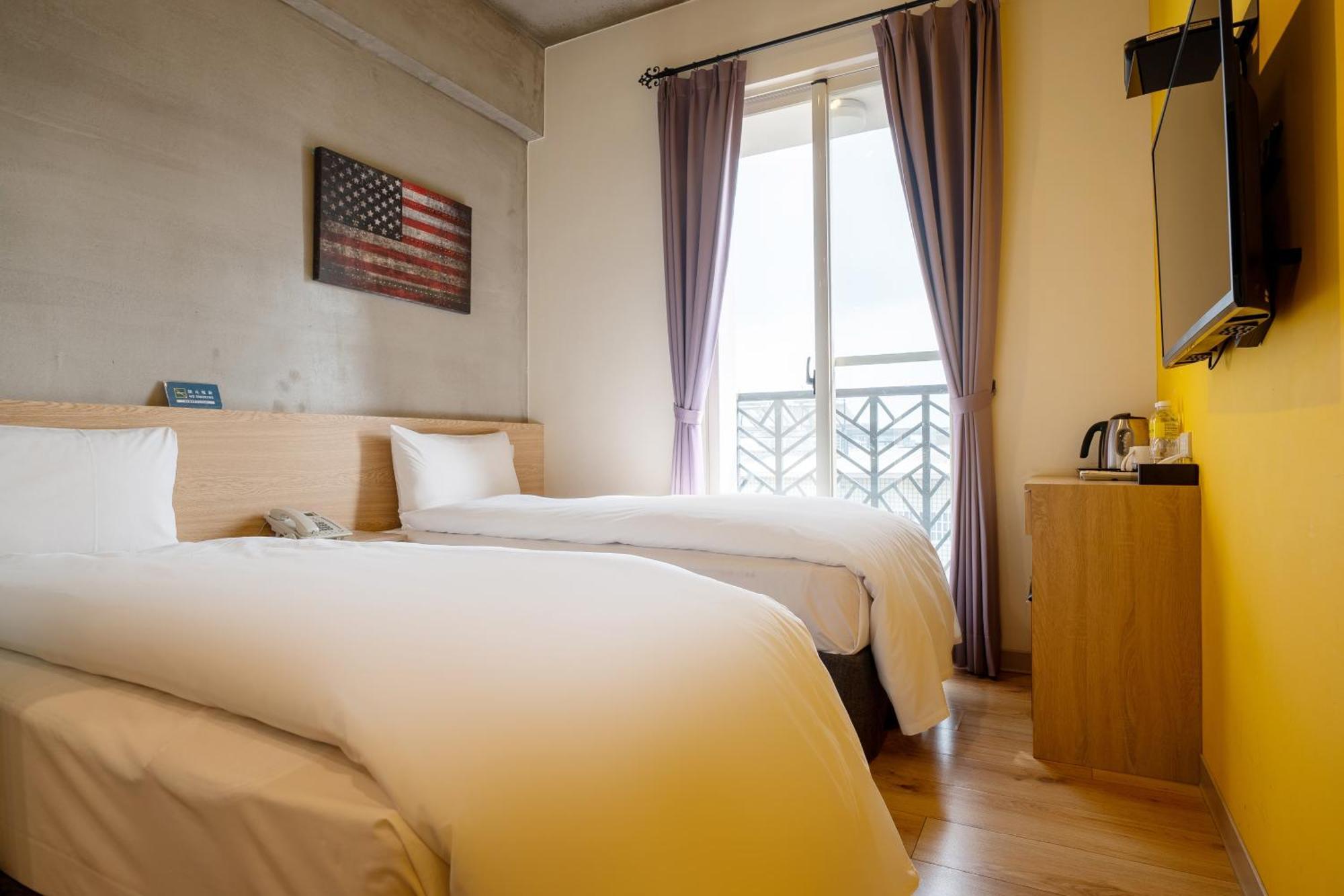 Check Inn Express Taichung Yizhong Kültér fotó